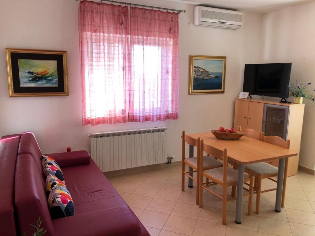 Apartments Punta 塞利讷 外观 照片