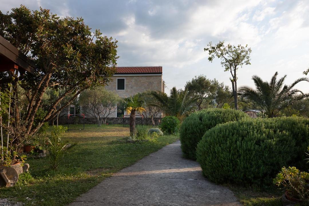 Apartments Punta 塞利讷 外观 照片